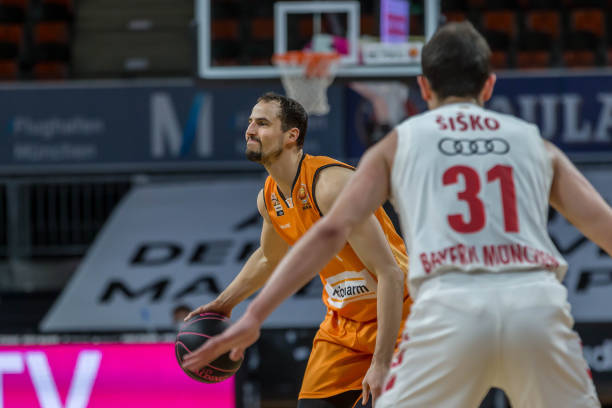 这种鲜明的 这种鲜明的